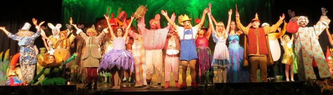 The fairytale ensemble of Shrek the Musical performing "Story of My Life" 