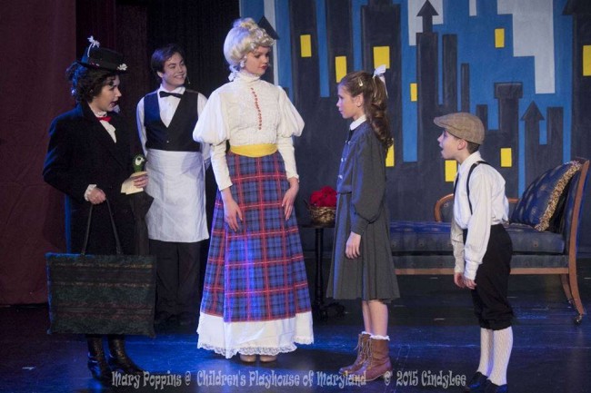 (L to R) Ilyssa Rubin as Mary Poppins, Will Foohey as Robertson Ay, Claire Iverson as Mrs. Banks, Madi Heinemann as Jane, and Sammy Jungwirth as Michael in Mary Poppins