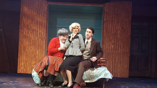 Thomas C. Hessenauer (left) as Mrs. McGarrigle, Tatiana Dalton (center) as Pamela, and Charles Lidard (right) as Richard Hannay in The 39 Steps