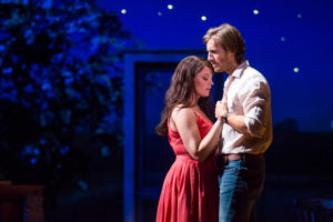 Elizabeth Stanley (Francesca) and Andrew Samonsky (Robert) in the national tour of THE BRIDGES OF MADISON COUNTY. 