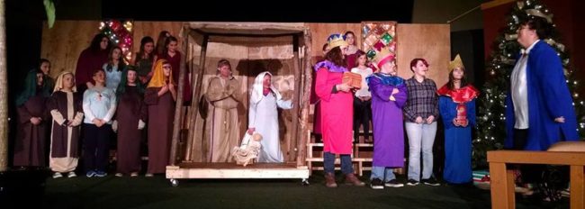 The cast of The Twin Beach Players' The Best Christmas Pageant Ever!