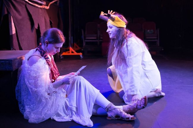 Ann Fraistat (left) as Aglaonike and Katie Jeffries Zelonka (right) as Hesper