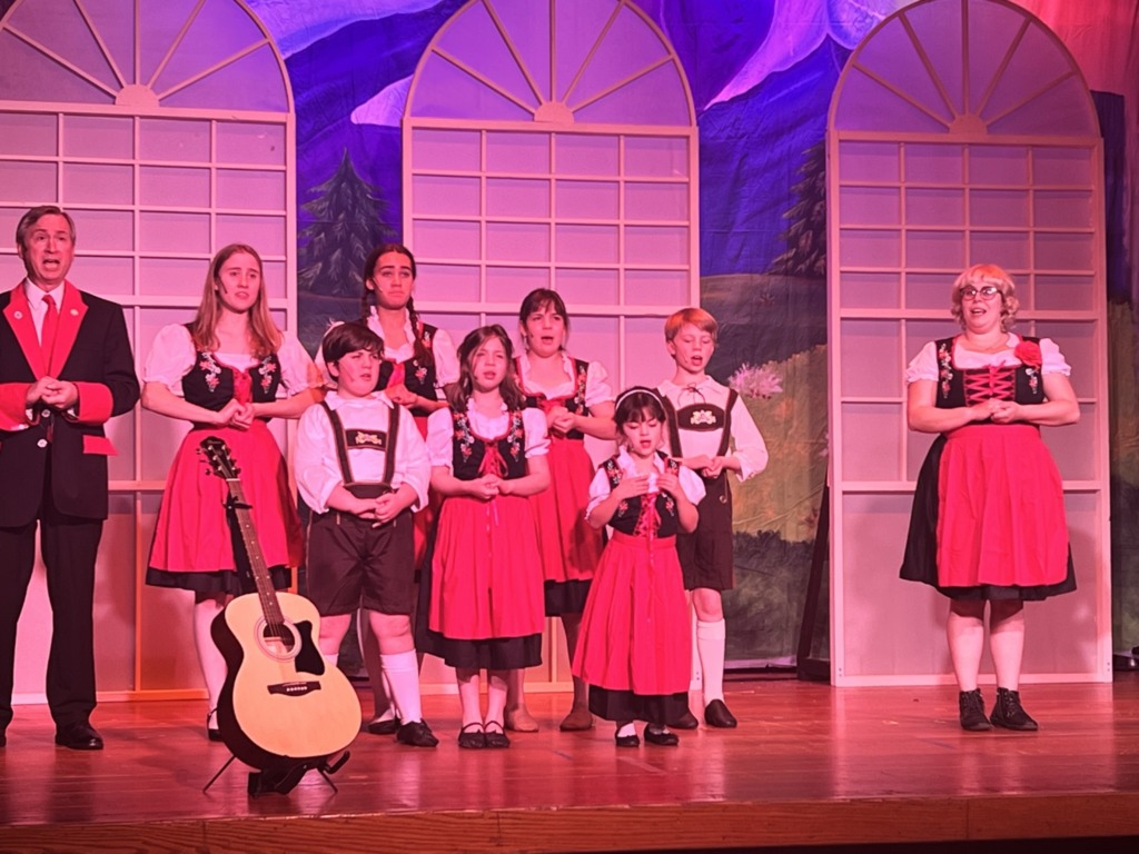 he Sound of Music at Third Wall Productions 📷 Kevin A. Clasing