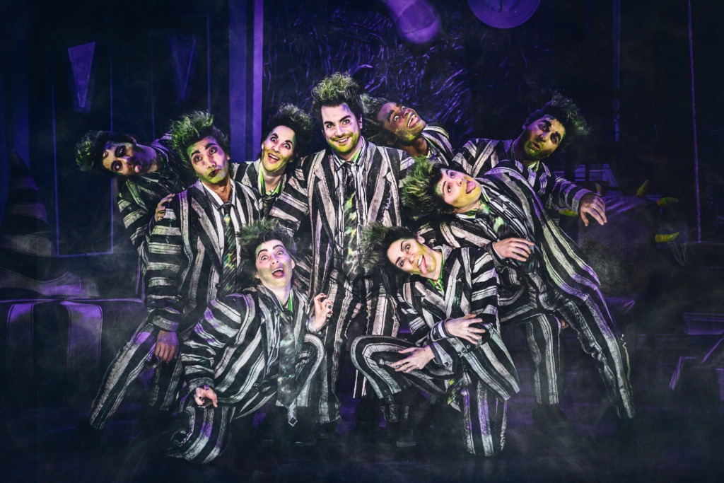 Justin Collette (center) as Beetlejuice and the Touring Company of Beetlejuice. 📷 Matthew Murphy