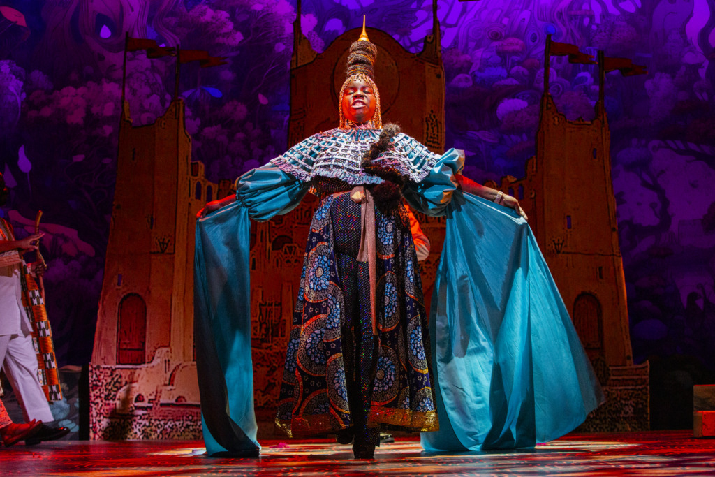 Jade Madden in Cinderella (Enchanted Edition) at ArtsCentric & Baltimore Center Stage📷J Fannon