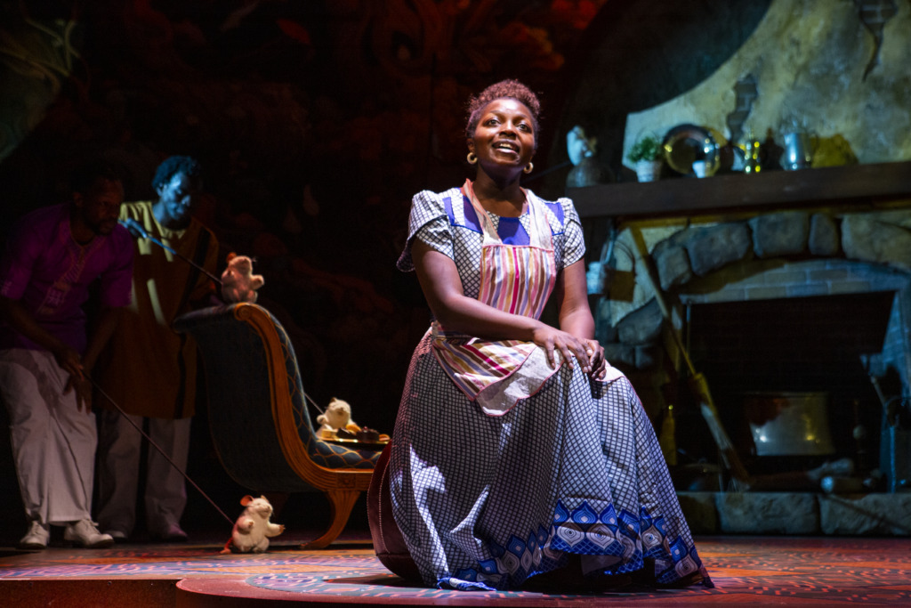 Jaiden Nuako as Cinderella in Cinderella (Enchanted Edition) at ArtsCentric & Baltimore Center Stage 📷J Fannon