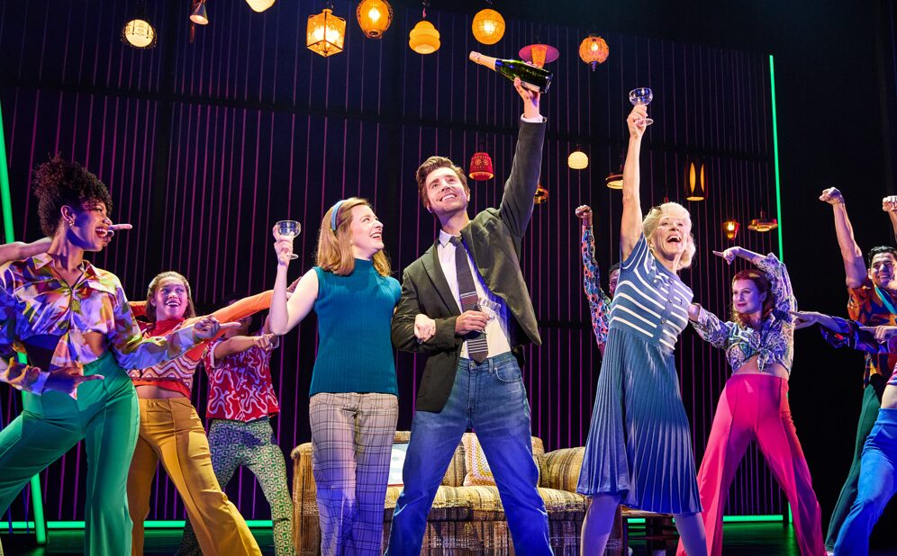 A Beautiful Noise: The Neil Diamond Musical đ·Jeremy Daniel