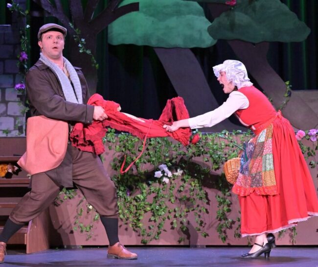 Into The Woods at Small Town Stars Theatre 📷 Mort Shuman