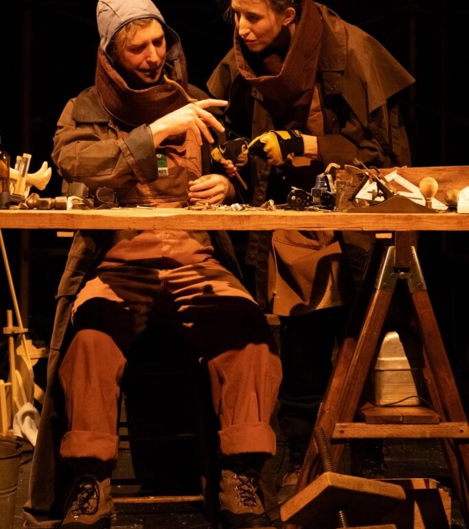 Alex Vernon (left) and Sarah Olmsted Thomas (right) in Really Quite a Lot of Mechanisms 📷 Gwen Grastorf