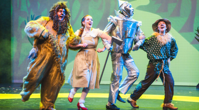 Jordan Baumiller (Lion), Abby Koncurat (Dorothy), Kwame Coker (Tinman), and Mo Tacka (Scarecrow) in The Wizard of Oz at Phoenix Festival Theatre 📷 Matthew Peterson of Machpe Photography