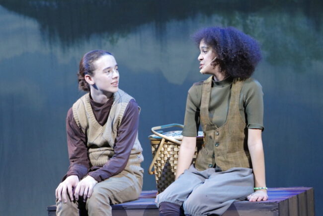 Brayden Katzenberger (left) as Toad and Amelia Trageser Campbell (right) as Frog in A Year With Frog and Toad at Children's Playhouse of Maryland 📷 Kelly Carlson