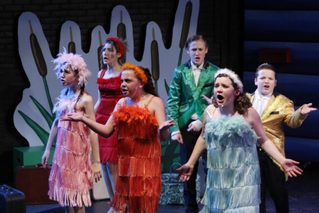 The Bird Sextet (not in order: Mars Bell, Patty Bottcher, Meghan Chrzanowski, Luke DiBello, Colette Halcott, Nick Testerman) in A Year With Frog and Toad at Children's Playhouse of Maryland 📷 Kelly Carlson