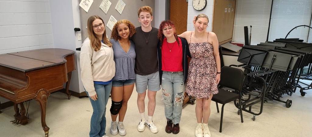 (L to R) Miranda Cockey, Allyson Gray, Max Ozbolt, Kara Neat, and Jayde Wild