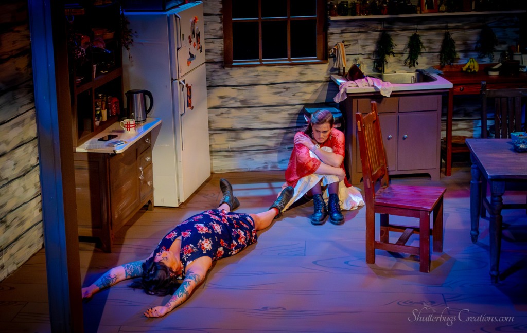 Alex Aspiazu (left) as Ellen and Willow Kyteler (right) as Kim in Where Dead Women Go to Dance at Theatre Prometheus 📷 Charlotte Hayes