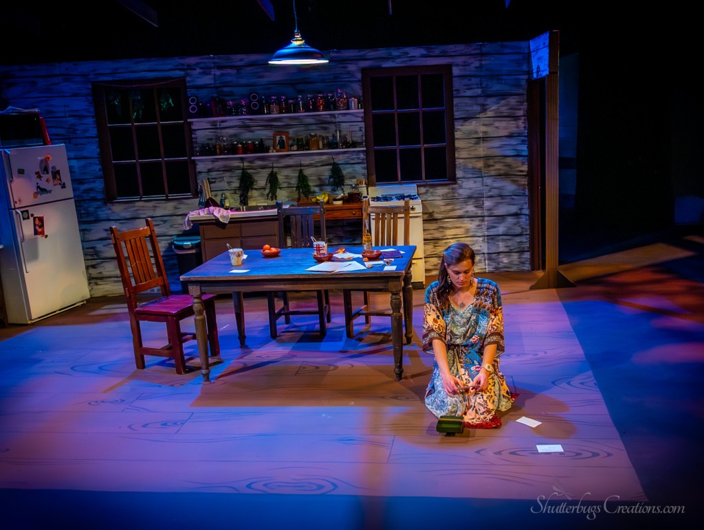 Willow Kyteler as Kim in Where Dead Women Go to Dance at Theatre Prometheus đ· Charlotte Hayes