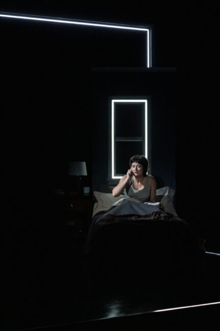 Em Whitmore as Ava in Different Words for Happiness at Everyman Theatre đˇ Teresa Castracane