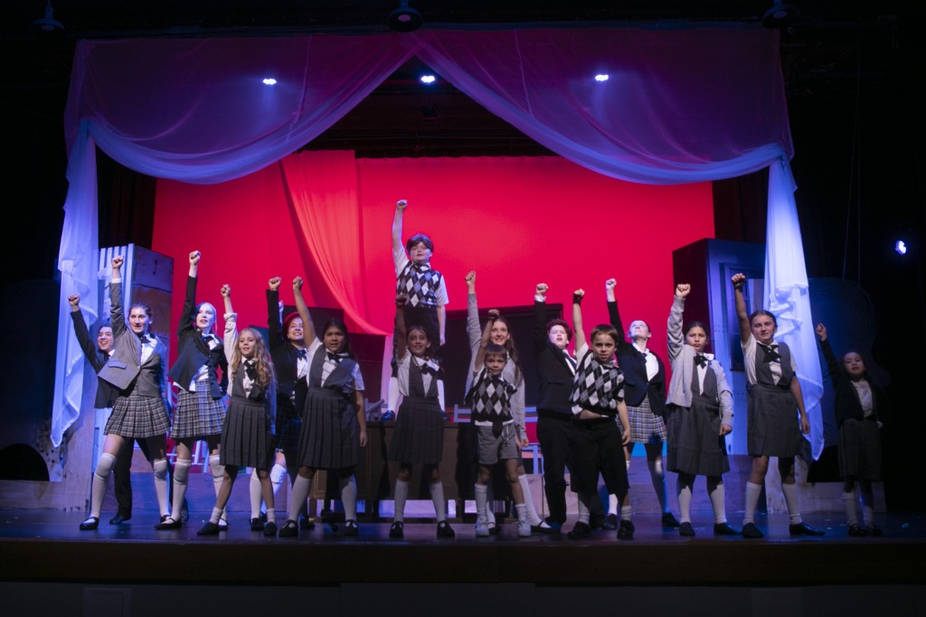 The Kid Ensemble of Matilda at Silhouette Stages đˇ Shealyn Jae Photography