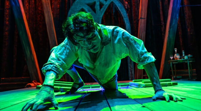 Joshua Williams as The Creature in Mary Shelley's Frankenstein at Chesapeake Shakespeare Company 📷 Kiirstn Pagan Photography
