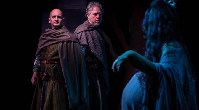 Hart Wood (left) as Banquo and Matt Bannister (right) as Macbeth in Macbeth as Silver Spring Stage 📷 Mikail Faalasli